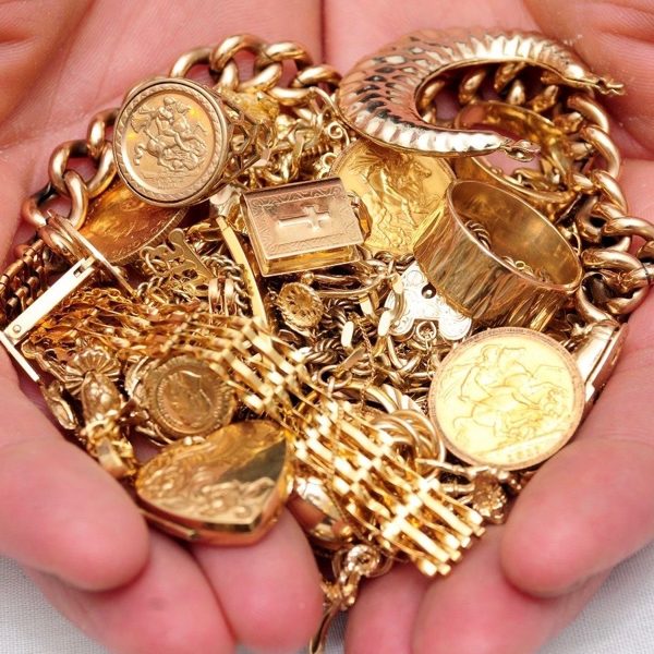 Gold rings, chains and coins we buy
